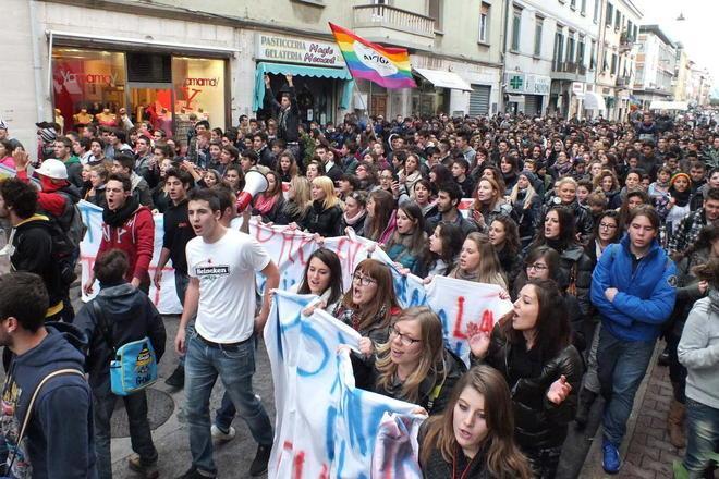 Lavoro come diritto alla dignità umana 