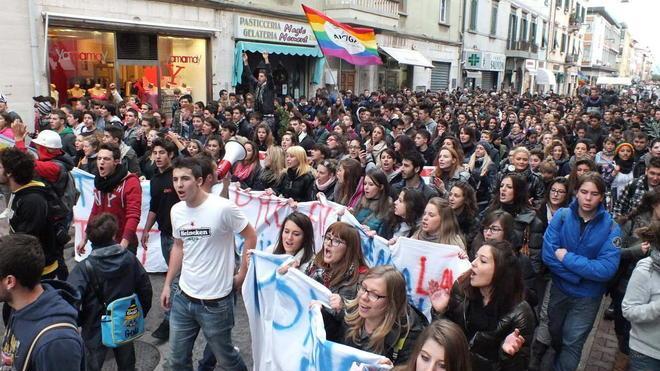 Lavoro come diritto alla dignità umana