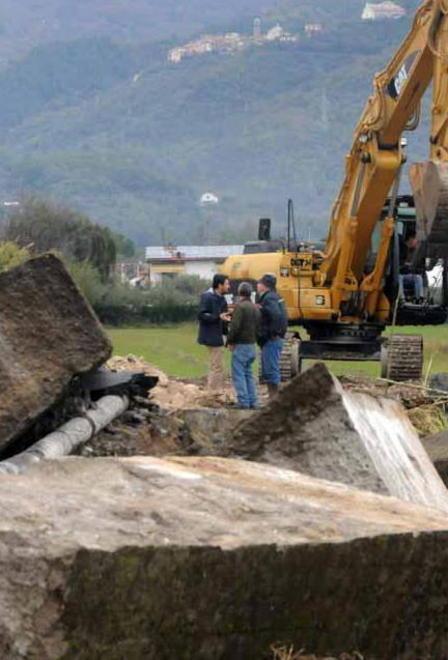 «Danni anche in via Battilana ma nessuno ci ha aiutato»