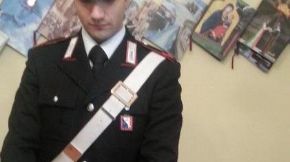 A 17 anni vende droga a una ragazzina
