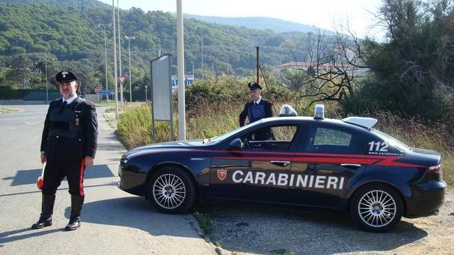 Fugge dai domiciliari, ritrovato dai carabinieri