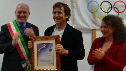 «Qui mi sento a casa» Zanardi tra sport e cronaca