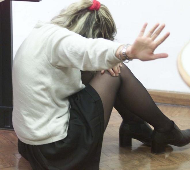 Minacce e botte alla ex: arrestato un 47enne 