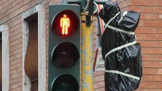 Sensi unici in varie strade del quartiere