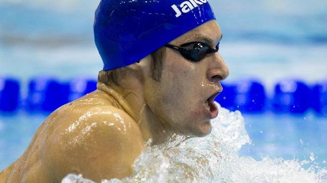 Scatta l’Europeo di nuoto con tre delfini amaranto