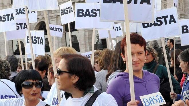 Violenza alle donne, oggi e martedì incontri e dibattiti