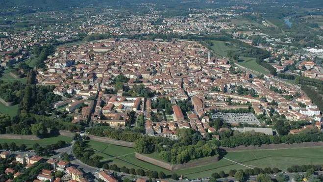 Il D-day della tassa di soggiorno si decidono quote e destinazioni