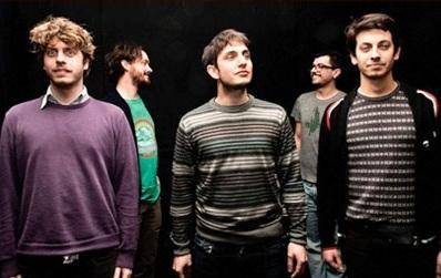 Domani sera Lo Stato Sociale live Arriva in città la band più cool 