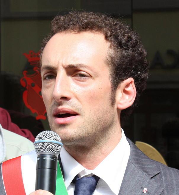 Del Dotto attacca «Troppa distanza dalla gente comune» 