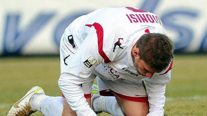 Tegola per Dionisi, è una distorsione Partita la prevendita