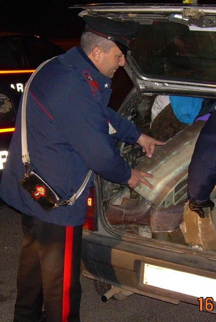 La pattuglia anti furto arresta un presunto spacciatore 