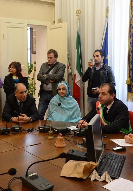 La “Gandhi del Sahara” ricevuta a Pontedera 