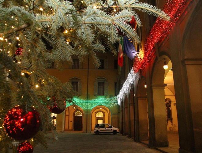 Sabato accensione delle luci natalizie e concerto della Filarmonica Puccini 