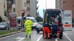 Viale Boccaccio: scontro tra due auto al nuovo semaforo