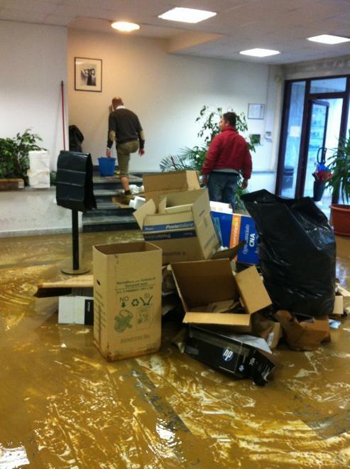 Allagata la sede della Cna di Avenza 