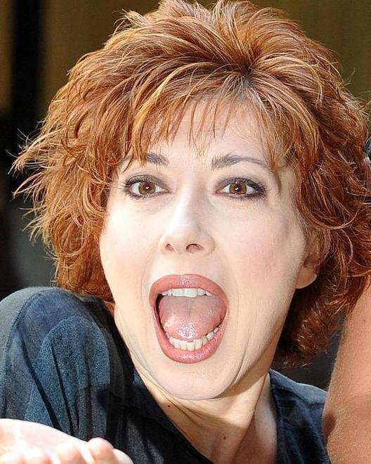 Veronica Pivetti apre la stagione teatrale 
