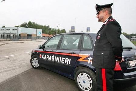 Si finge una badante, le ruba 3mila euro di ori