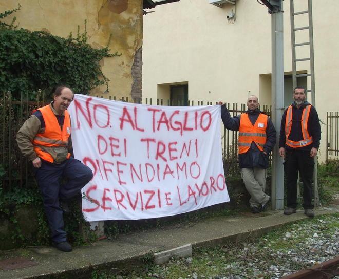 Protestano gli addetti alle pulizie