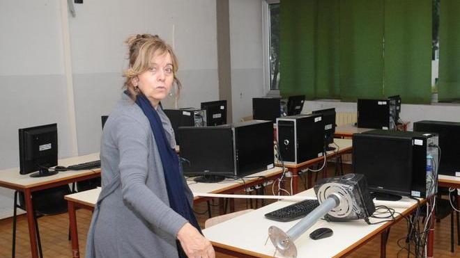 Il Tirreno cerca benefattori per la scuola svuotata dai ladri