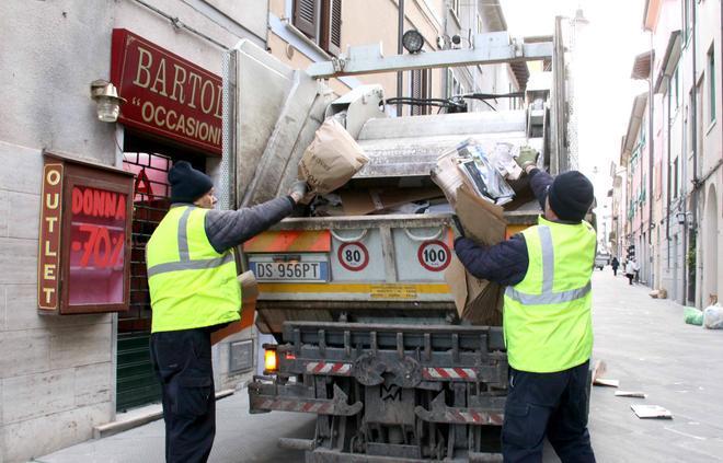 Cena da 800 euro con la carta aziendale 