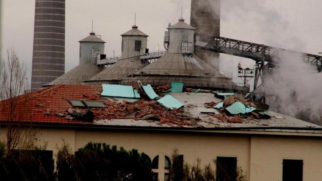 «52mila euro per il tetto, ora è da rifare»