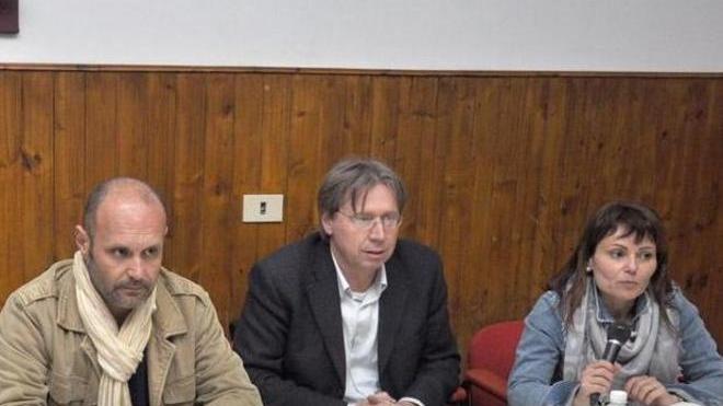 Pd, apertura ai renziani ma clima da resa dei conti