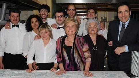 Al via la grande festa-cena in costume