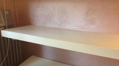 Recuperati dalla polizia 489 capi d’abbigliamento