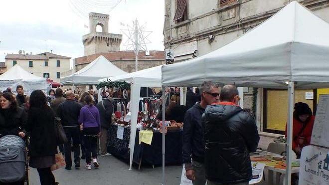 Quaranta associazioni si presentano in piazza