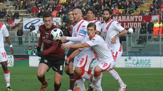 Il Livorno fa pokerissimo: la vetta è a un punto
