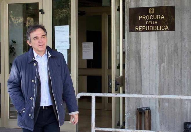 Rossi indagato, ma tremano in tanti 