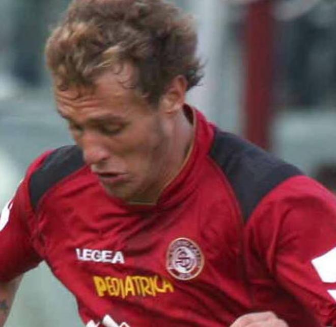 Storia del derby Amaranto avanti 10 vittorie a 5