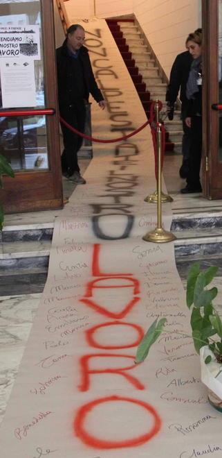 Vedi alla voce Livorno così singolare, così plurale 