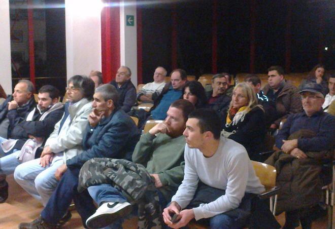 Promessi i soldi necessari per pagare i dipendenti