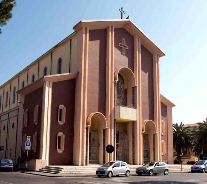 Rubava le elemosine nella chiesa di S. Antonio: denunciato per furto trentaquattrenne 