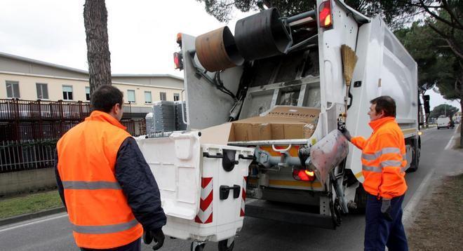 No del Comune alla nuova tassa sui rifiuti 