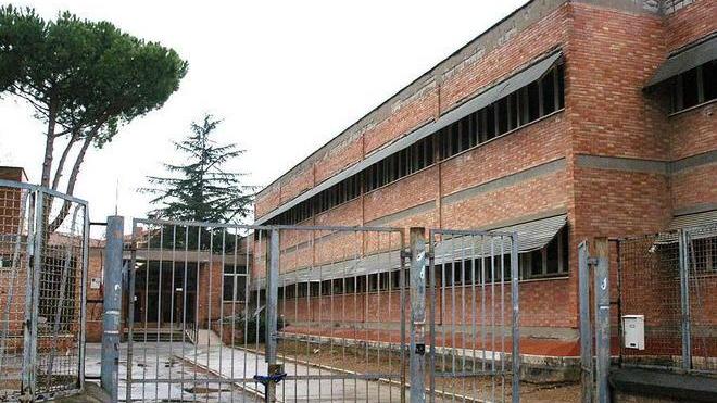 Nuovo scontro sulla scuola