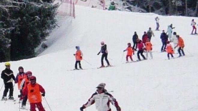 Prima neve in Garfagnana e sabato si comincia a sciare