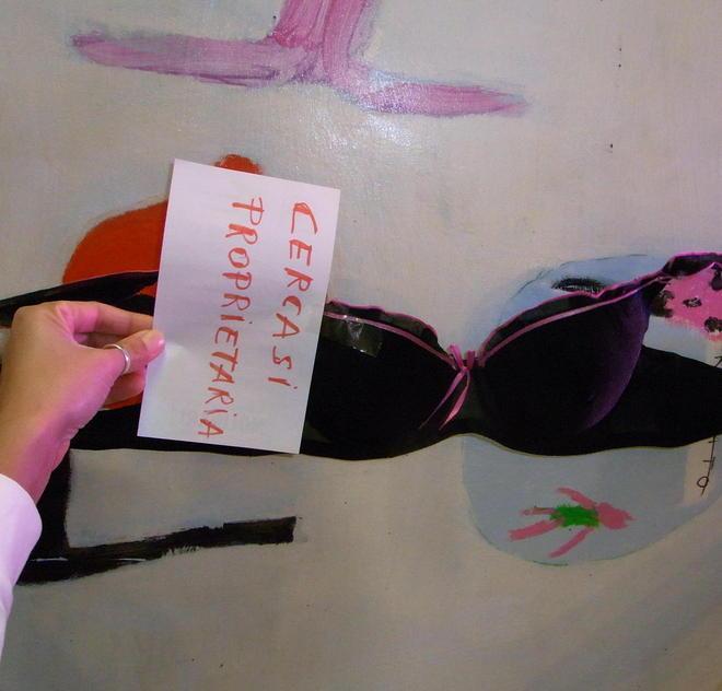 Reggiseno smarrito al bar, i titolari cercano la proprietaria 