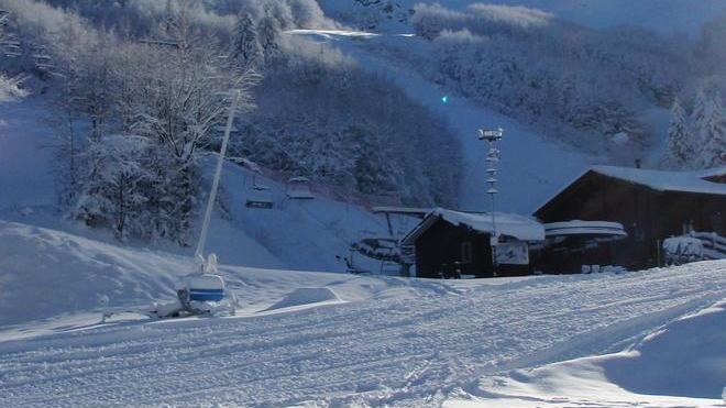 Subito duecento sciatori per l’apertura in Val di Luce