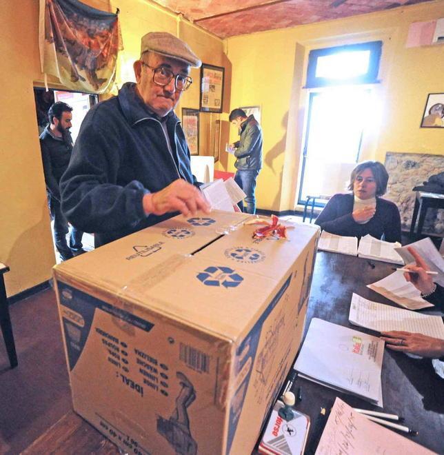 Renzi supera Bersani in quasi tutti i Comuni 