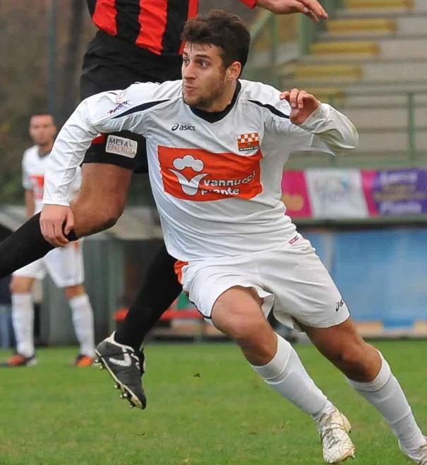 Anichini regala il derby alla Pistoiese 