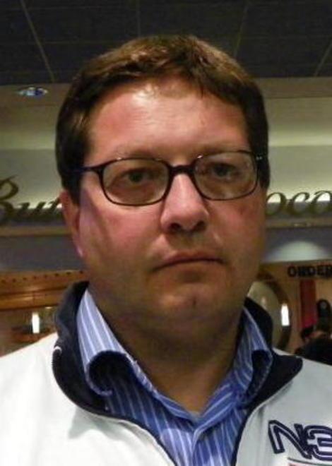 I renziani: ora le primarie per andare in parlamento 