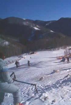 Aprono le piste, ma al Passo Radici manca il gestore