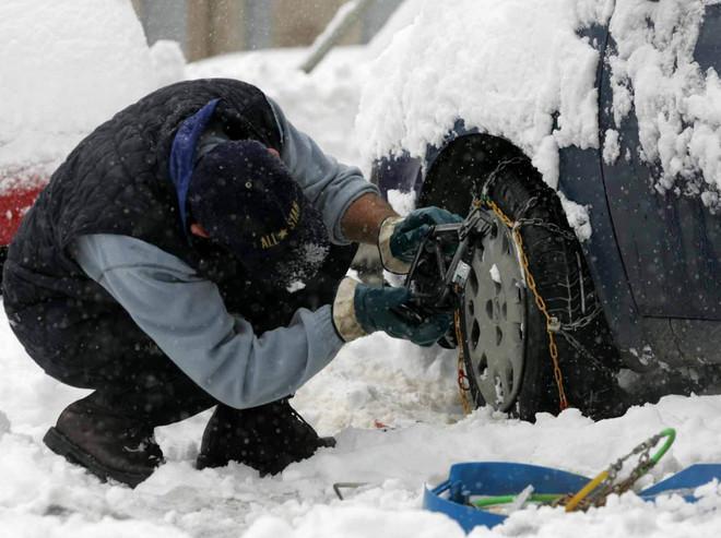 Catene a bordo, obbligo solo se c’è neve 
