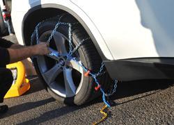 Obbligo di catene a bordo o pneumatici da neve 