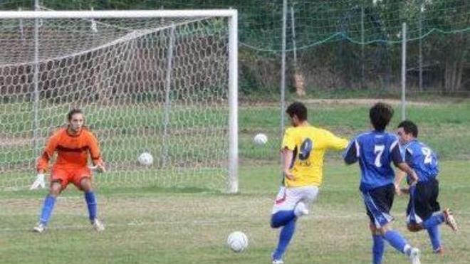 Partita persa a entrambe le squadre dopo la maxi rissa