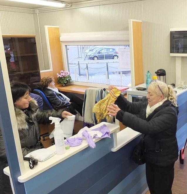 Le lavoratrici Sodexo occupano il box informazioni