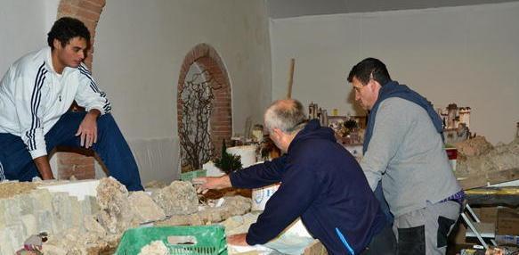 L’attesa è finita: il maxi presepe si svela ai visitatori 
