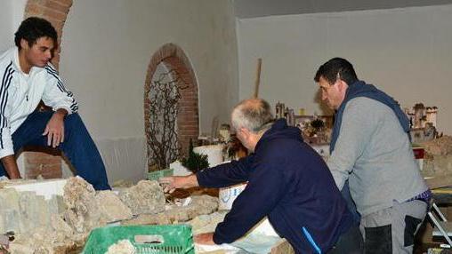 L’attesa è finita: il maxi presepe si svela ai visitatori